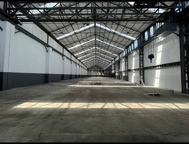 7,255M² WAREHOUSE TO LET IN EPPING INDUSTRIAL